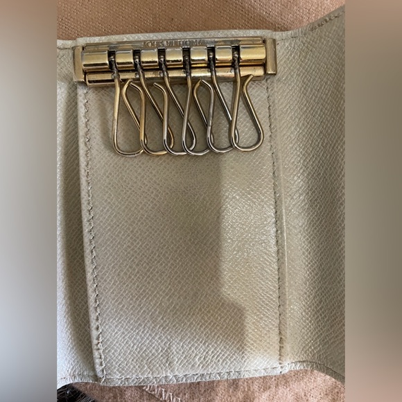 SOLDAuthentic Damier Azure Key Case /6 - Picture 7 of 14